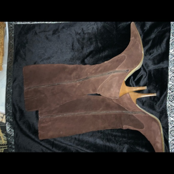 Brown Suede Crystal encrusted Colin Stuart boots - Picture 2 of 3